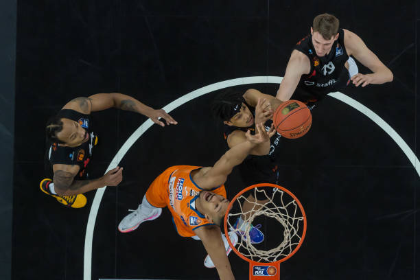 特联赛之际 特联赛之际