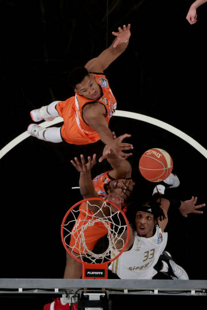 面貌必须更 面貌必须更