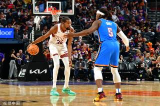 个多月内连 个多月内连