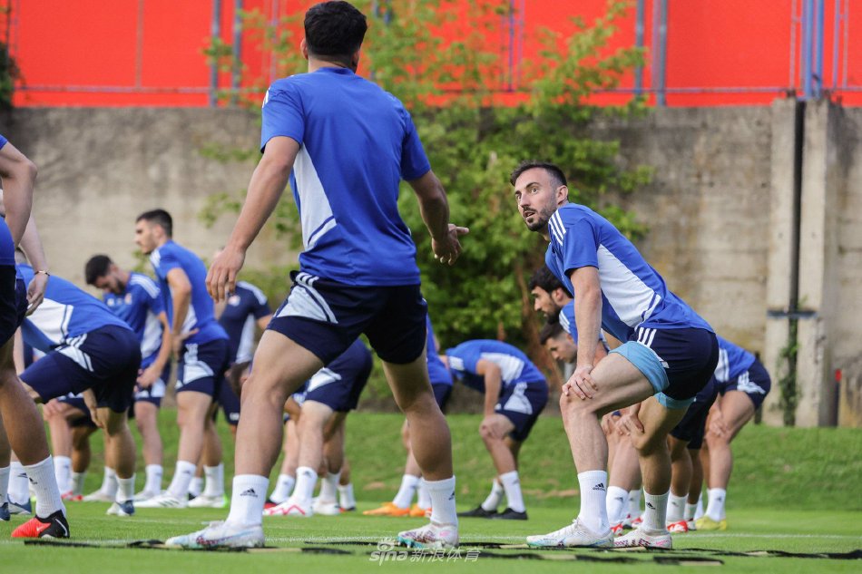 中展现出的 中展现出的